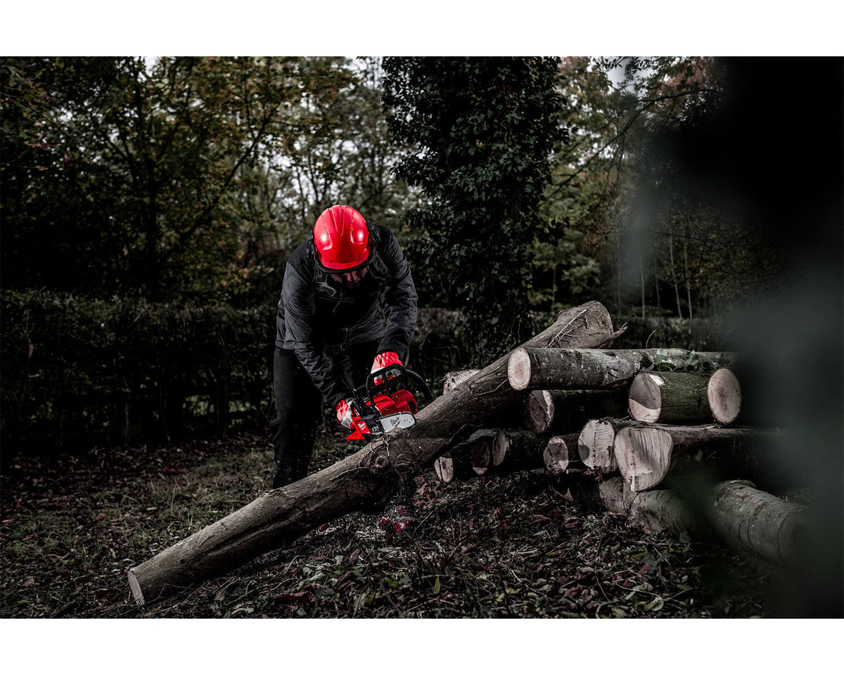MILWAUKEE® M18 FUEL™ 30 cm Akku-Kettensägen-Set